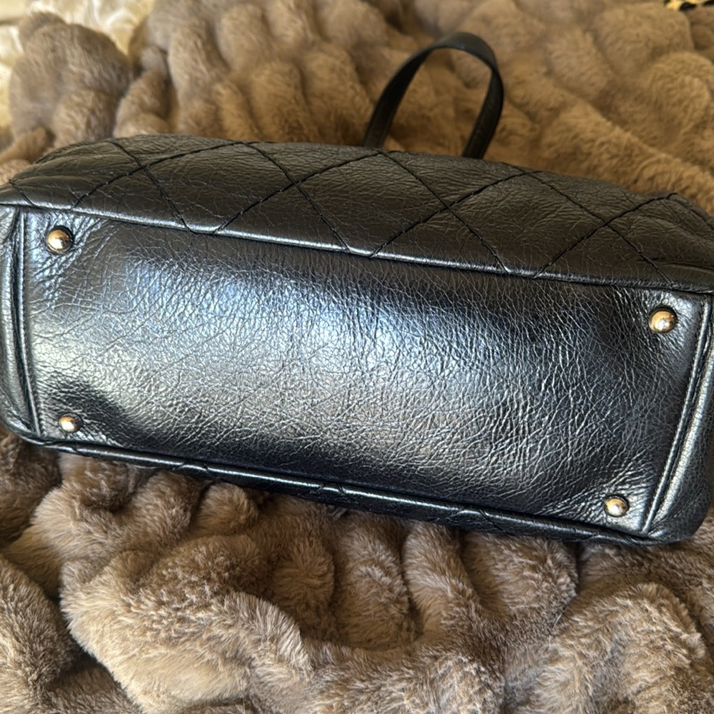 Chanel tote, black. - Picture 9 of 14